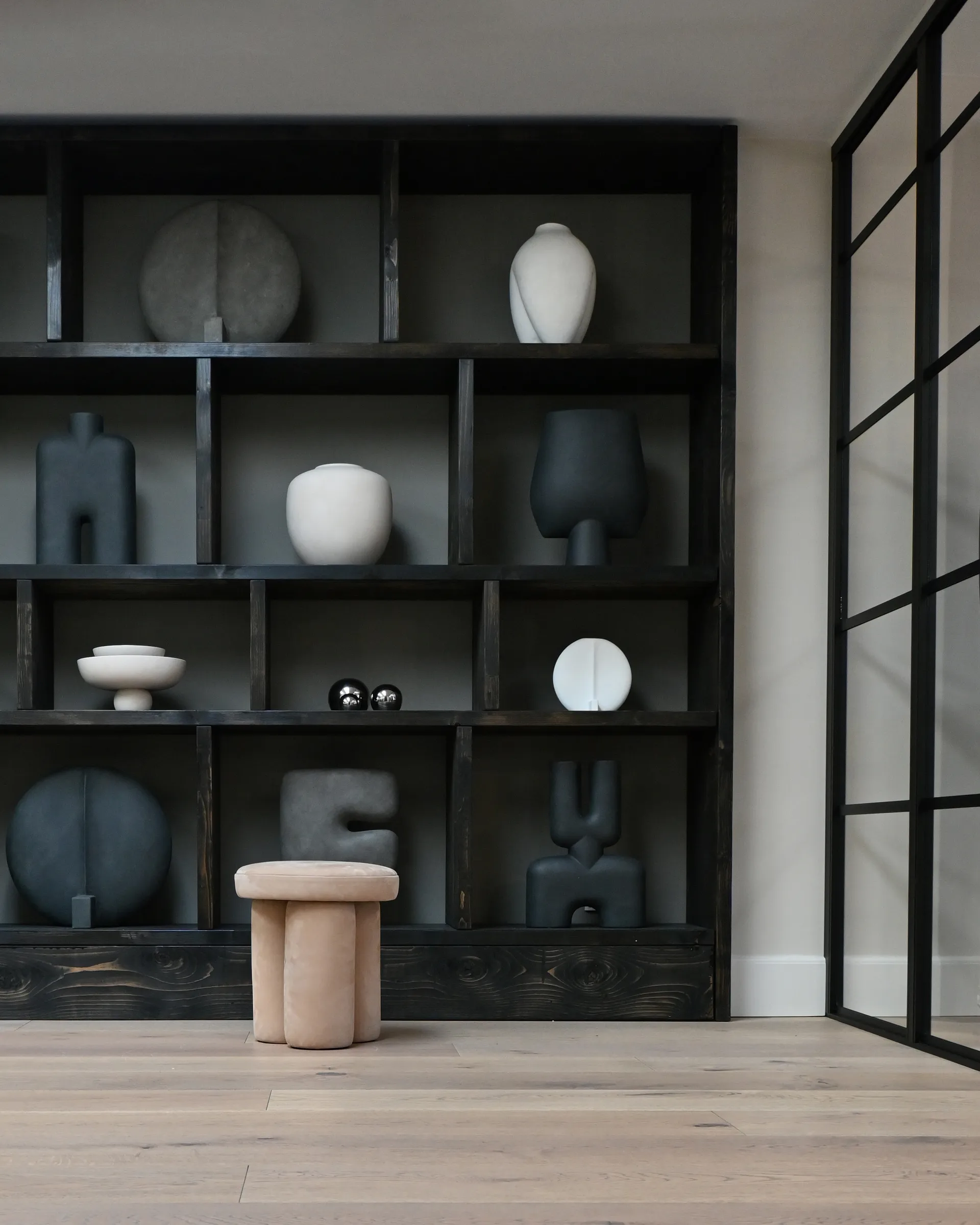 Big Foot jakkara Ø38x43 cm, Nubuck 101 Copenhagen