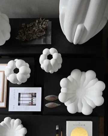 Bloom maljakko petit 22,5x24 cm - Bone white - 101 Copenhagen