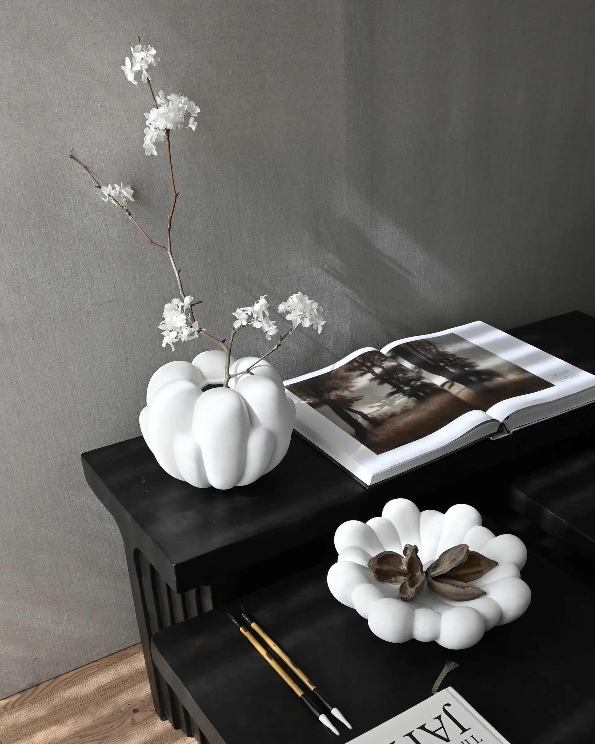 Bloom vaasi petit 22,5x24 cm, Bone white 101 Copenhagen