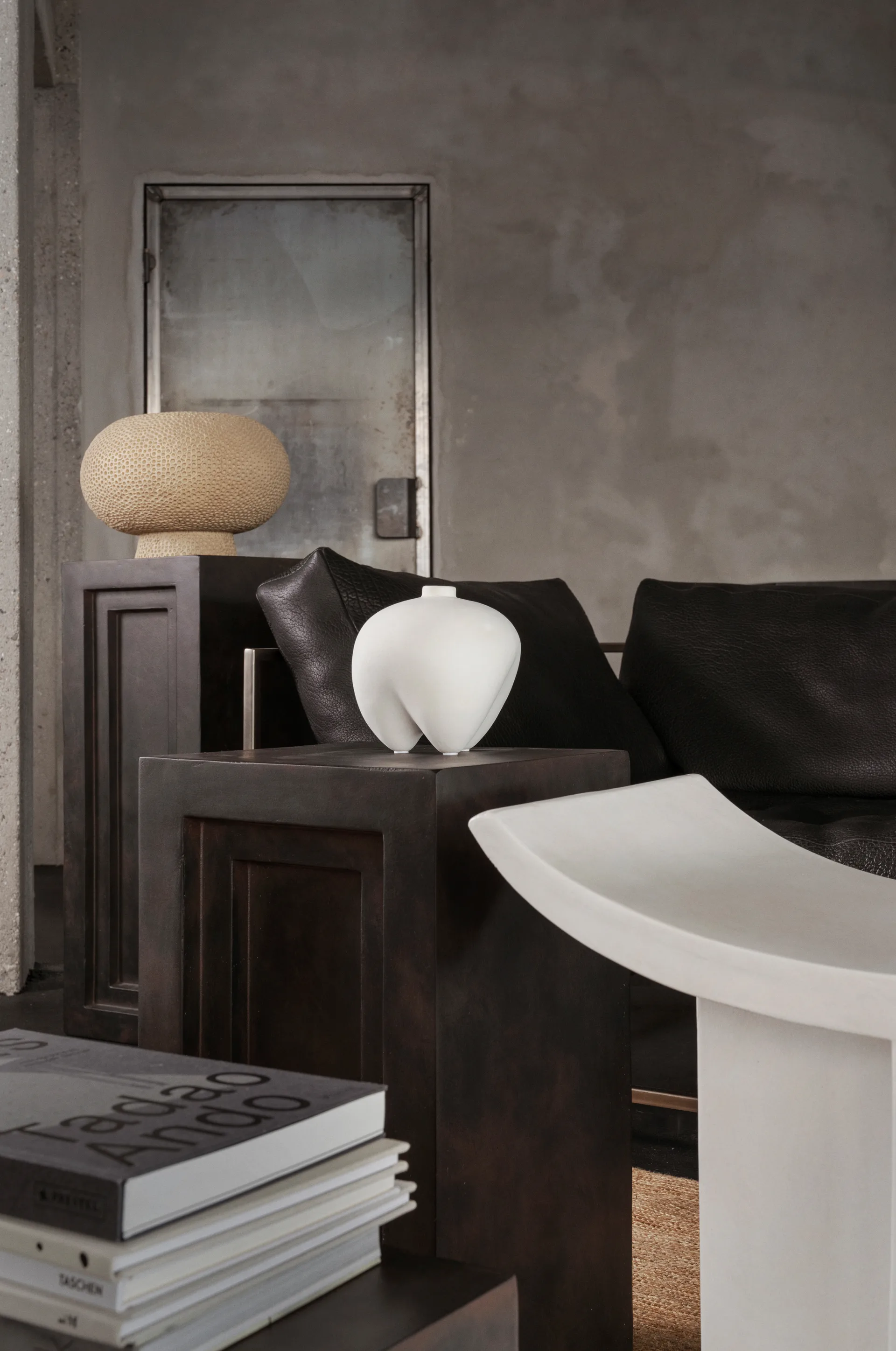 Brutus jakkara 50 x 60 cm, Bone White 101 Copenhagen