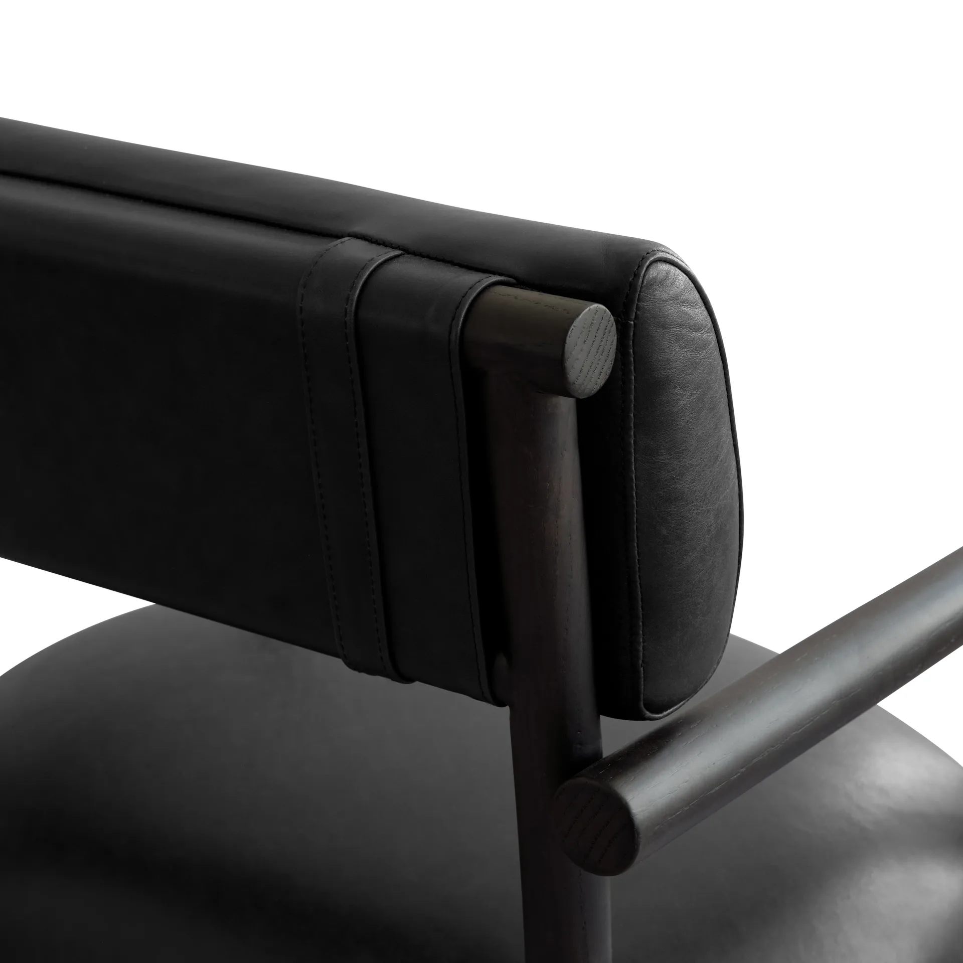 Nama lounge-tuoli, Aniliininahka musta 101 Copenhagen