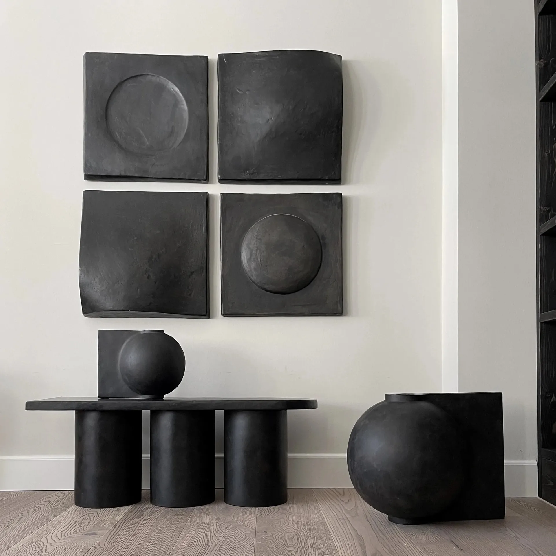 Sculpt Art Shield seinäkoriste 58 x 58 cm, Coffee 101 Copenhagen