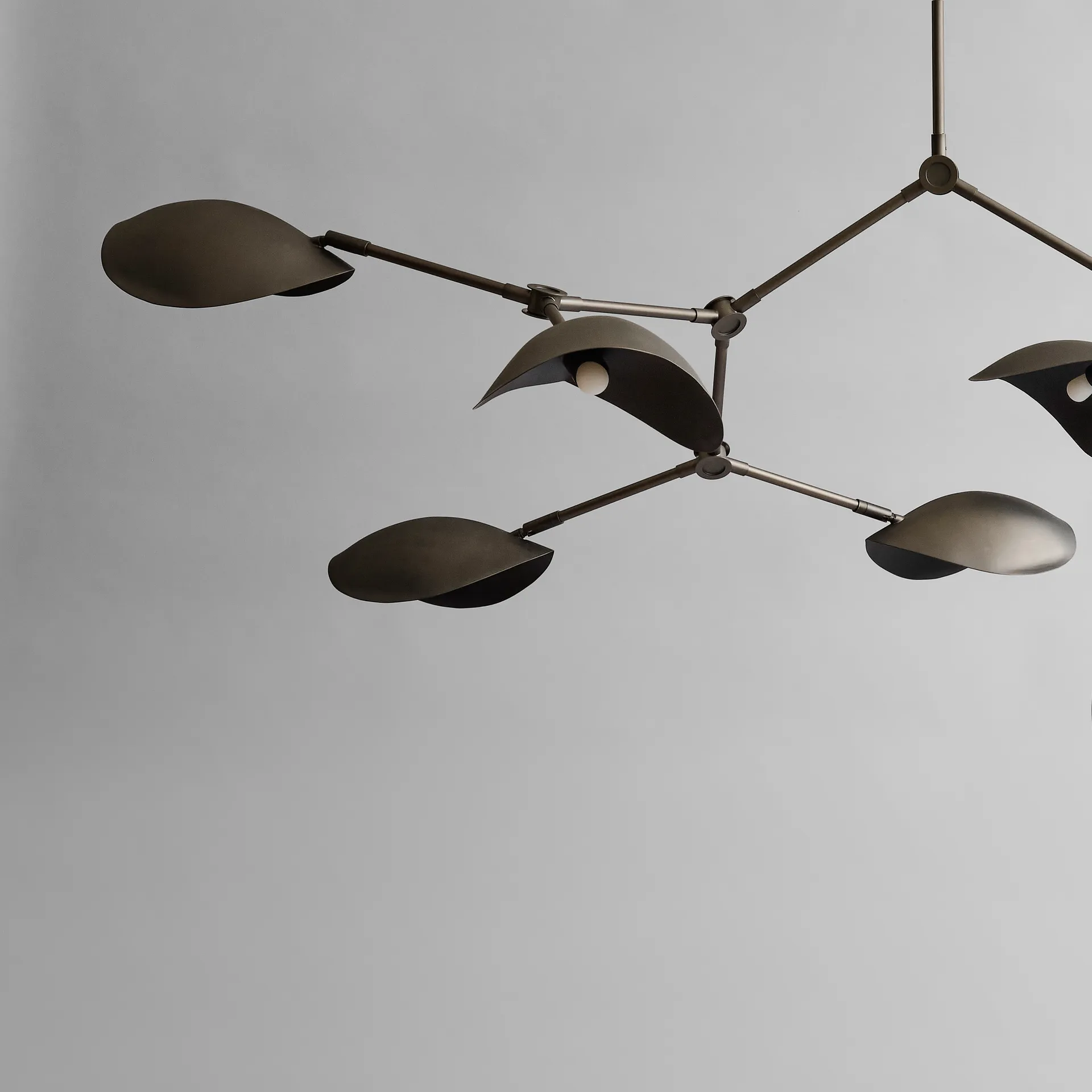 Stingray Chandelier -kattokruunu, Bronze 101 Copenhagen
