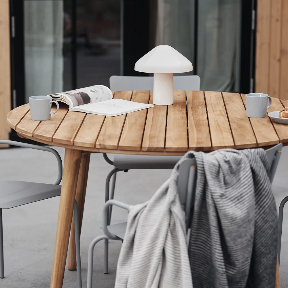 Cosenza ruokapöytä, Tiikki, pyöreä 1898