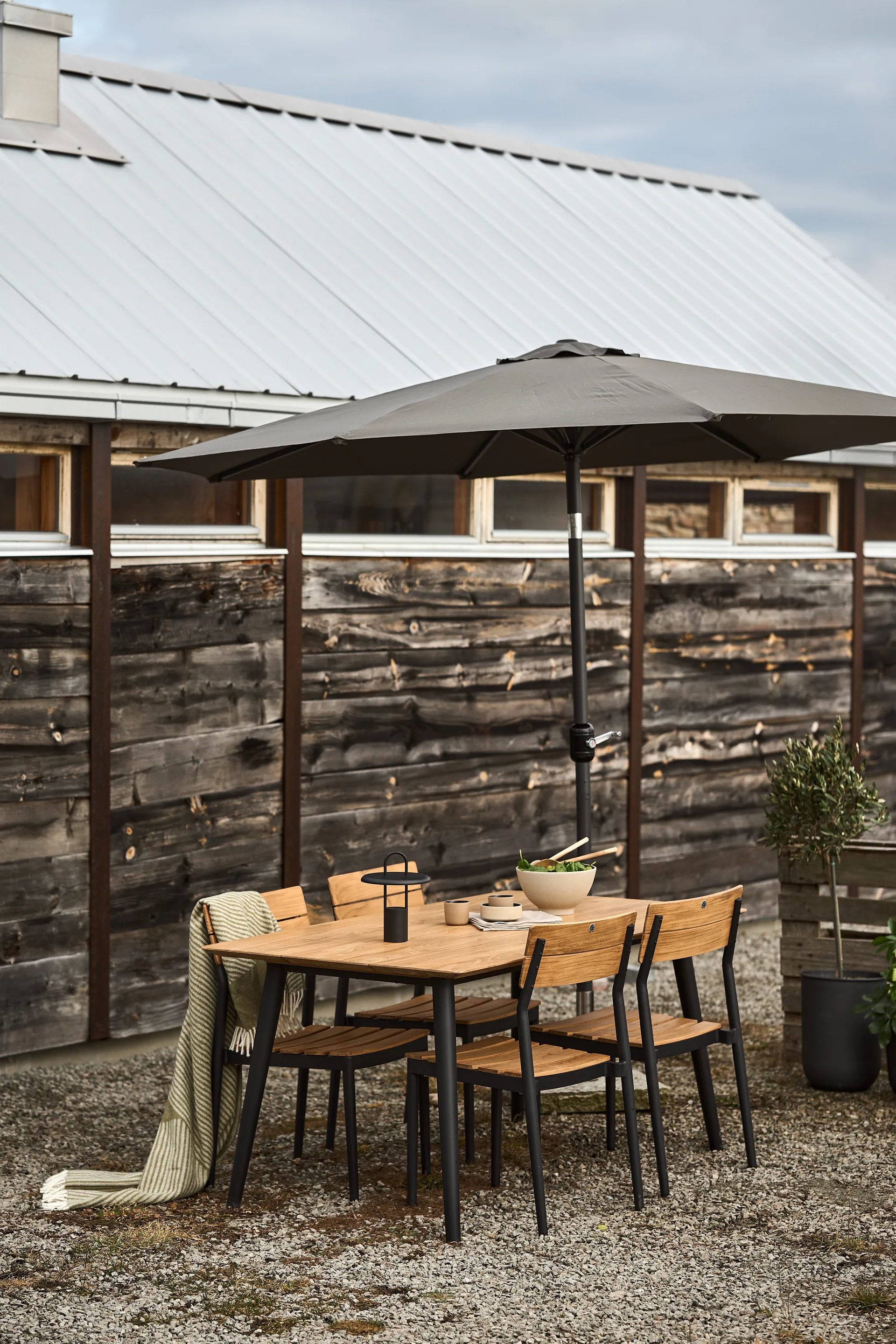 Granö aurinkovarjo, Antrasiitti 1898