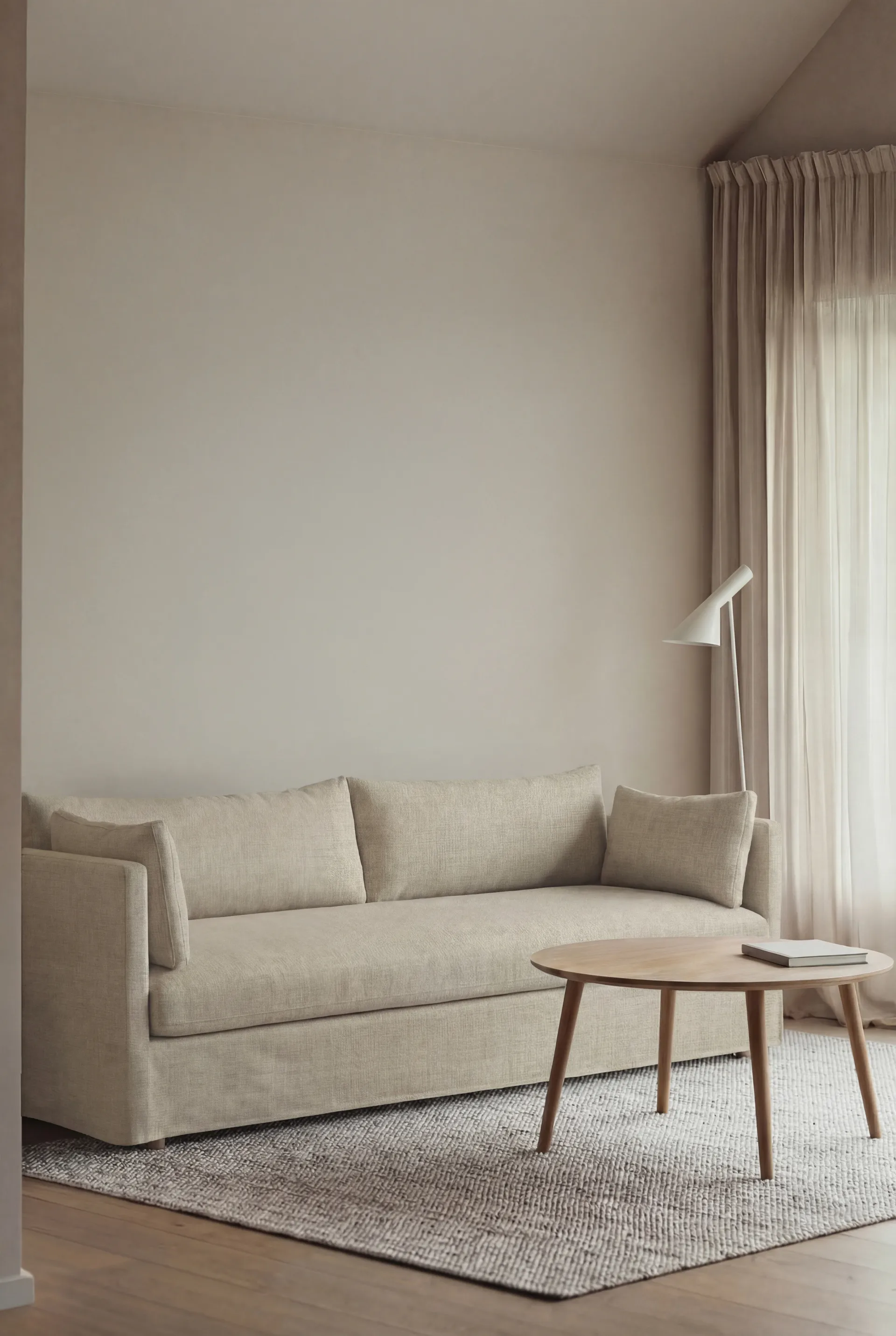 Linnevik sohva, Luiza beige 3981-valkoöljytty tammi, 4-sits, helmahameella 1898