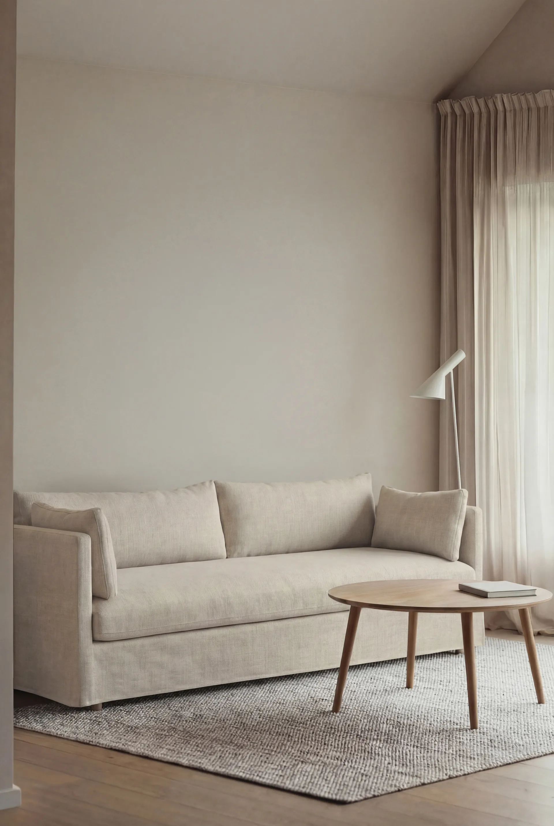 Linnevik sohva, Oslo Nature 1540-valkoöljytty tammi, 4-sits, helmahameella 1898