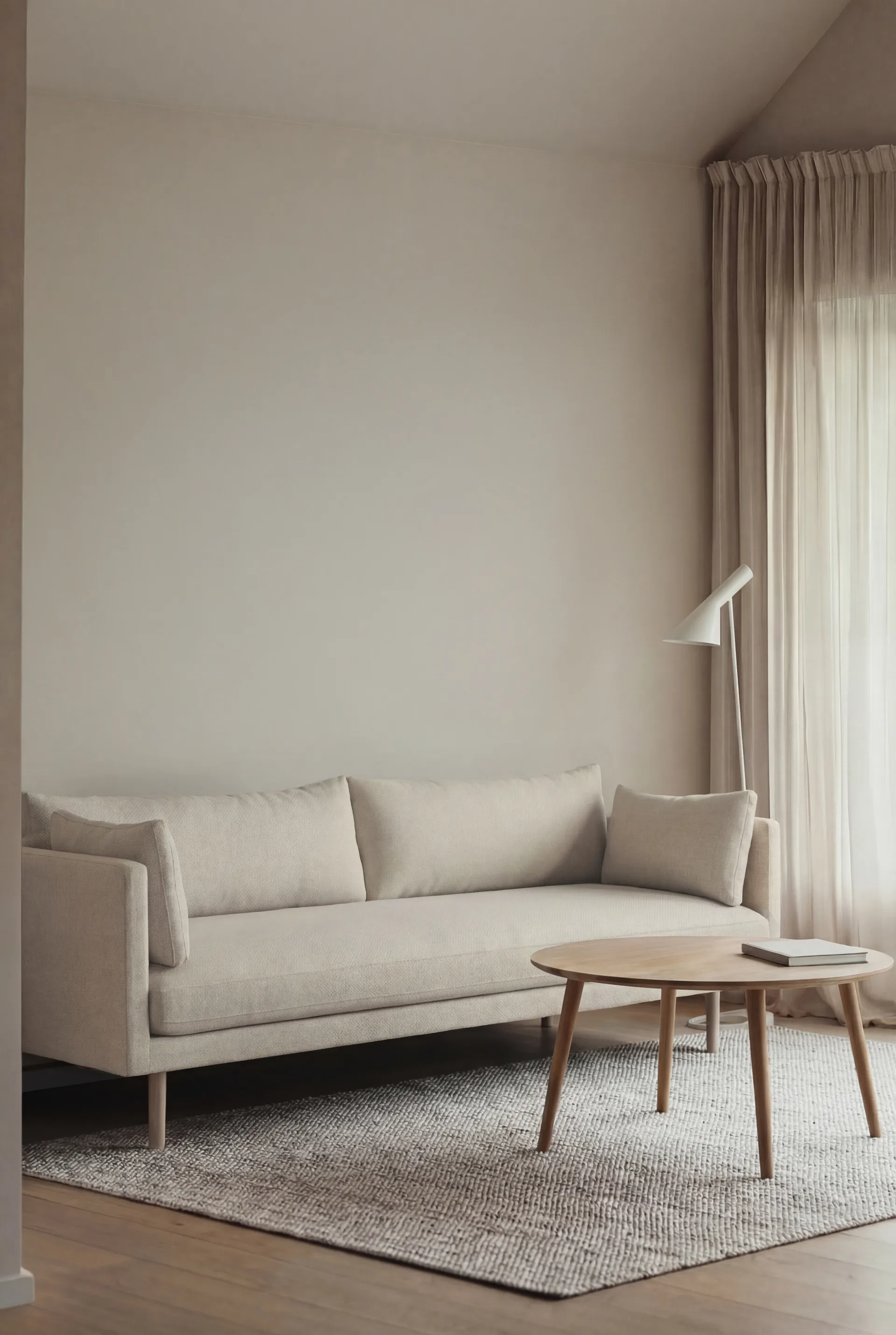 Linnevik sohva, Oslo Nature 1540-valkoöljytty tammi, 4-sits 1898