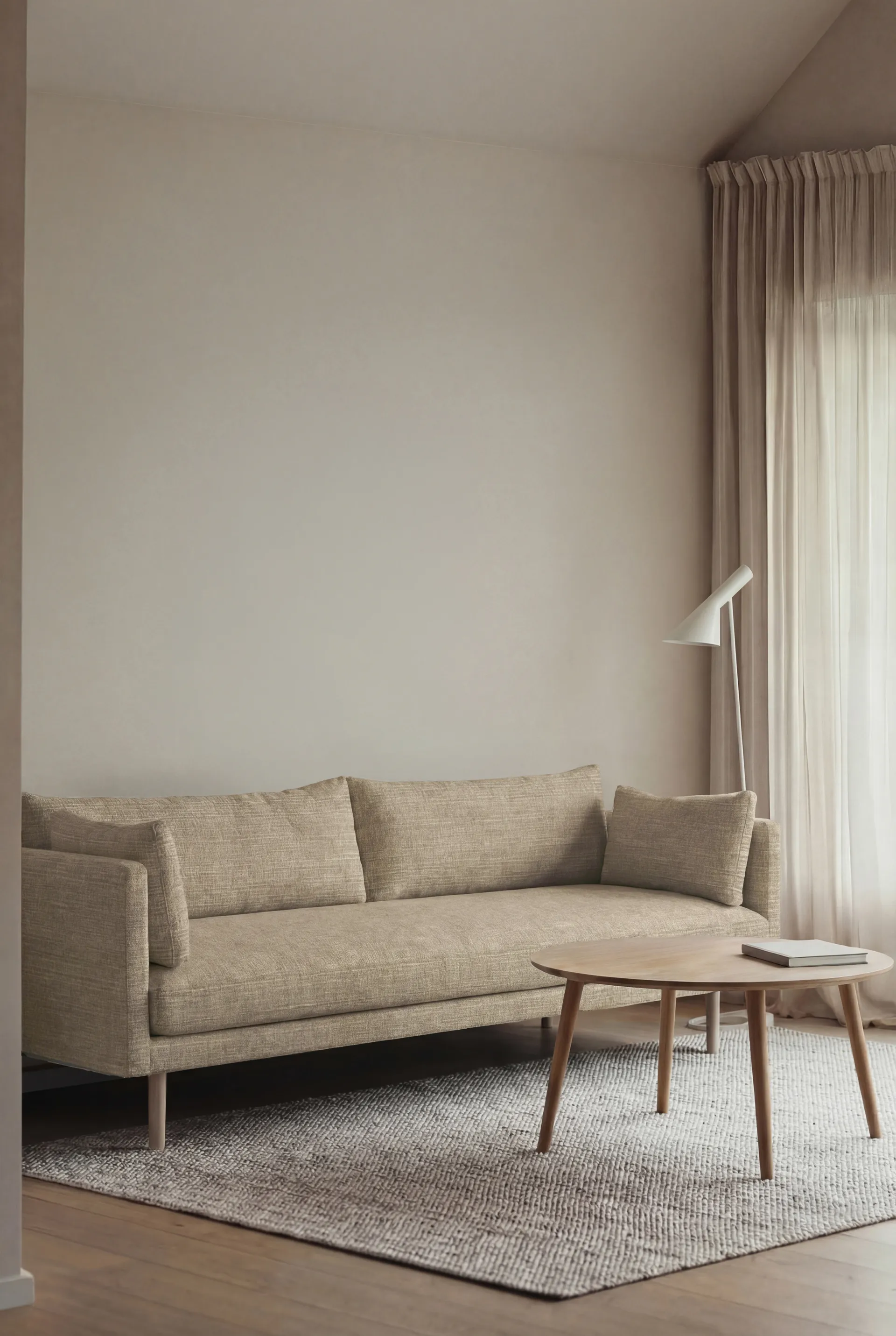 Linnevik sohva, Same Sand 6672-valkoöljytty tammi, 4-sits 1898