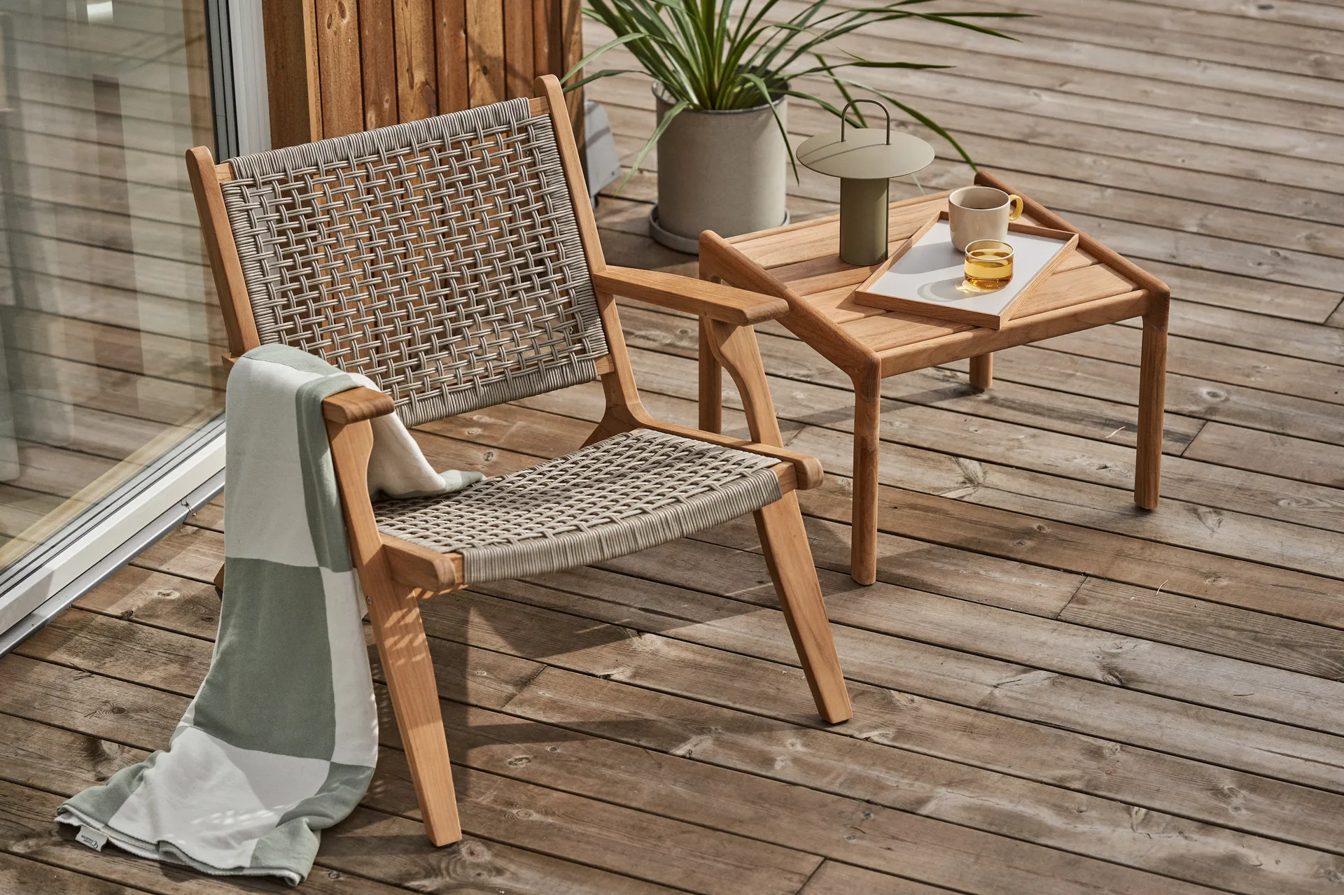 Sandvik loungenojatuoli, Tiikki 1898