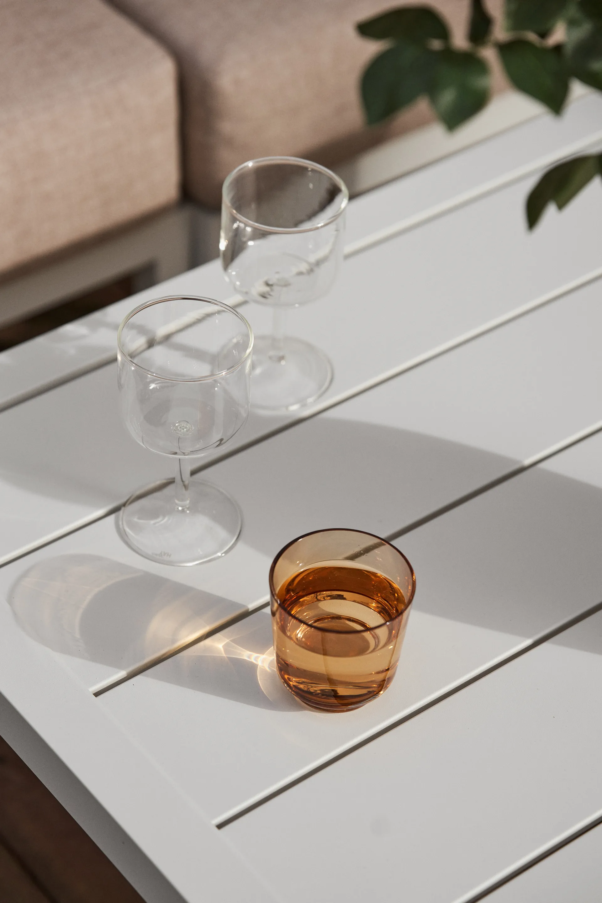 Santander sohvapöytä 78 x 78 x 40 cm, Valkoinen alumiini 1898