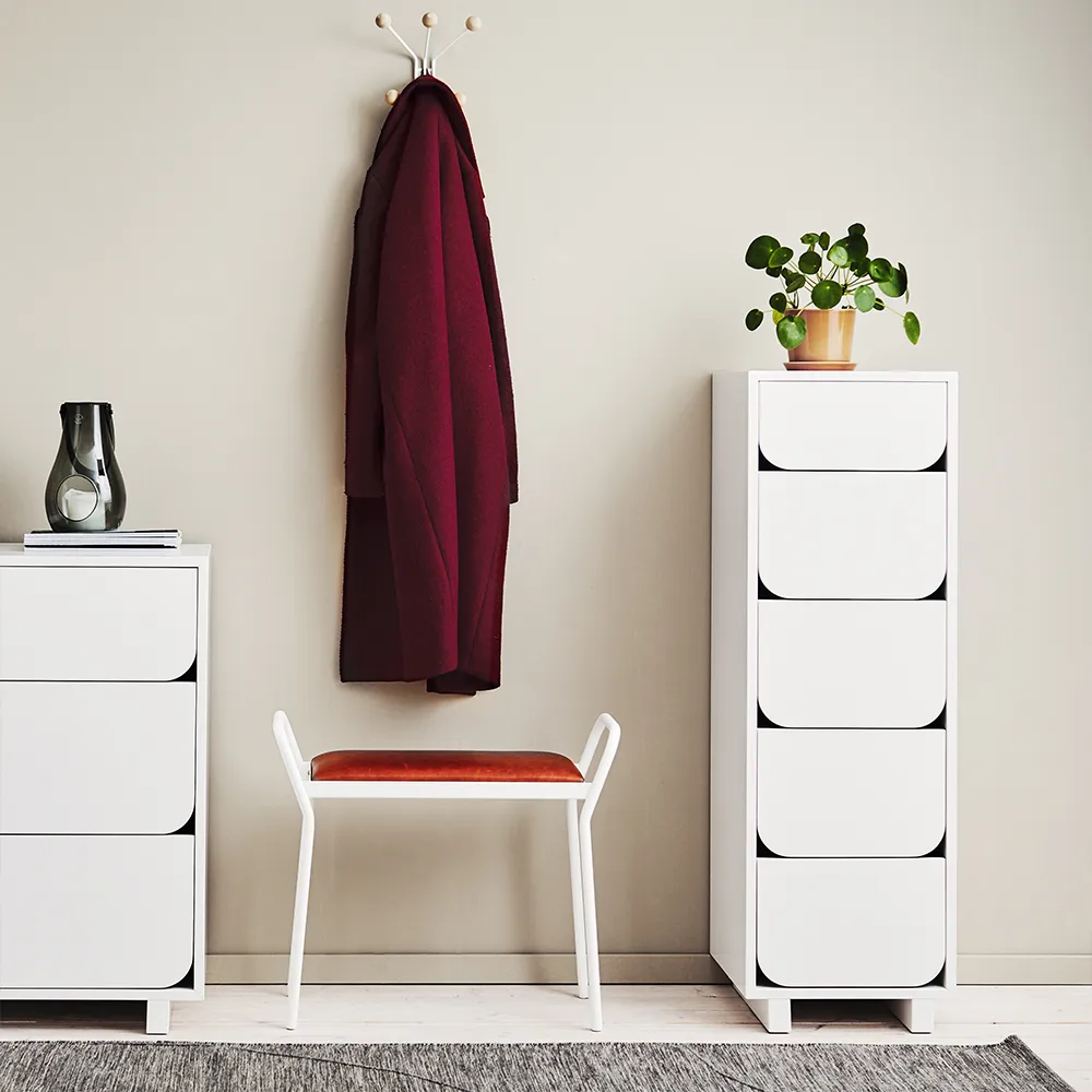 Vidja kapea lipasto 5 laatikkoa, Valkoinen lakka 1898