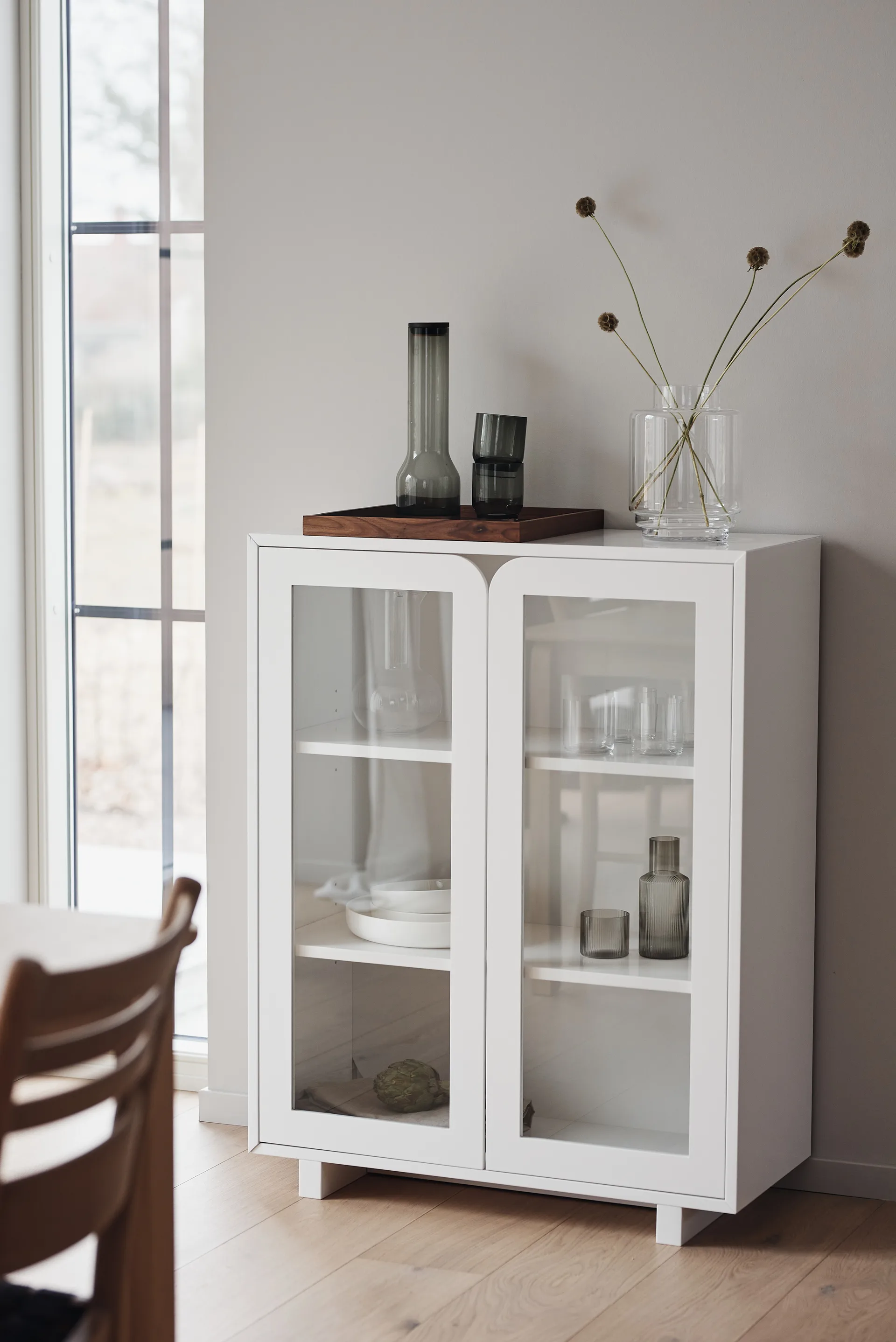 Vidja matala vitriinikaappi, White 1898