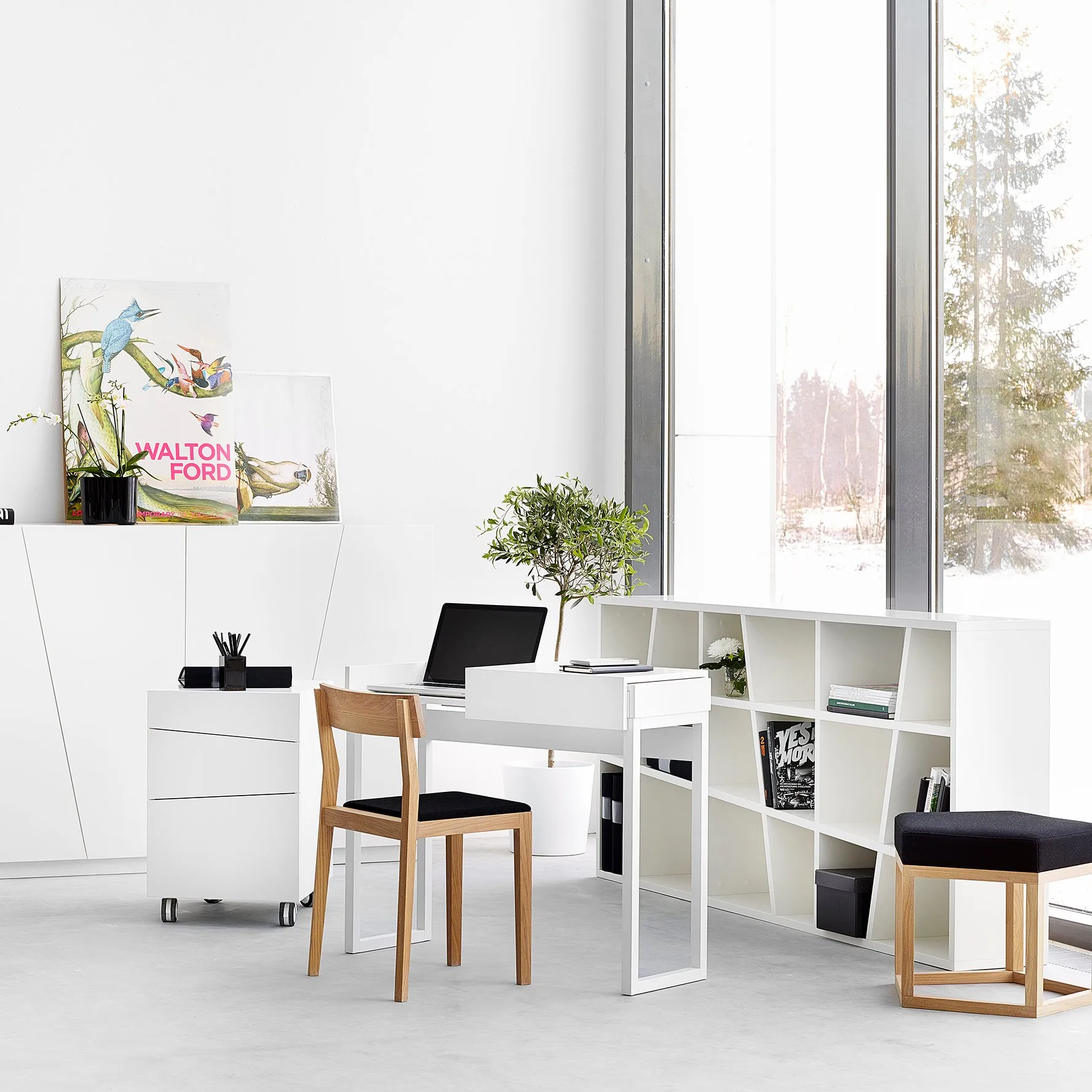 Angle hylly, valkoinen A2