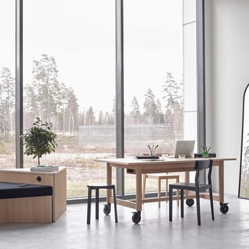Connect kirjoituspöytä - Mustaksi petsattu tammi-mustat pyörät-k 73 - A2