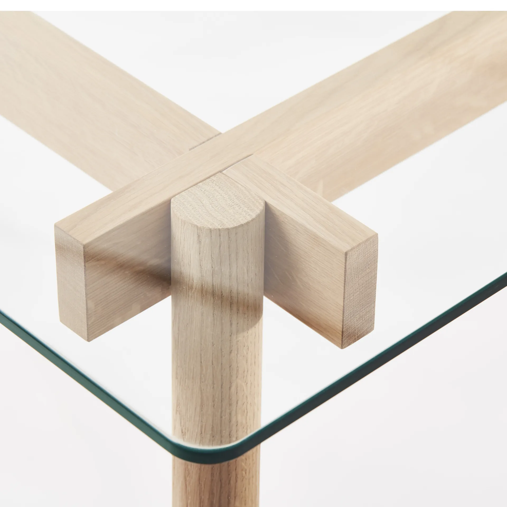 Corners ruokapöytä, Tammi valkoöljytty, lasi A2