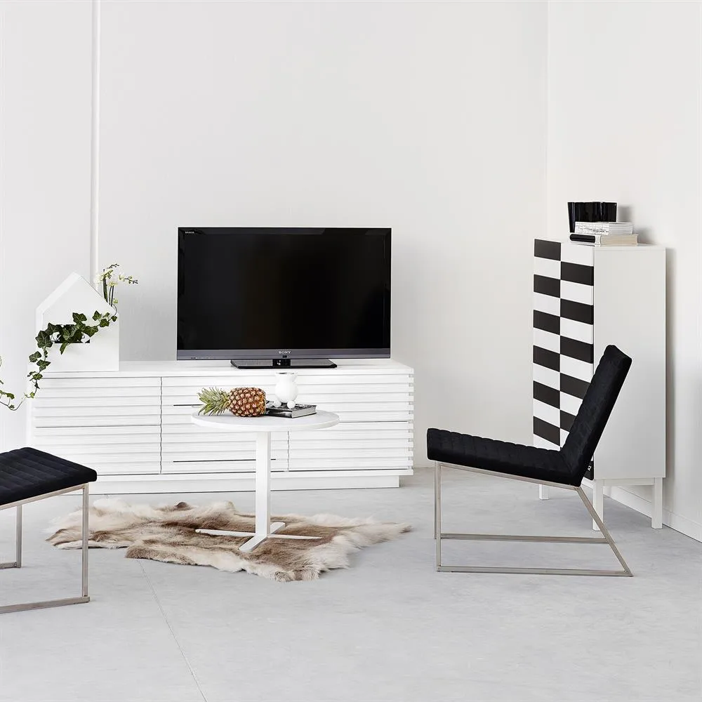 NO 24 kaappi, musta-valkoinen A2