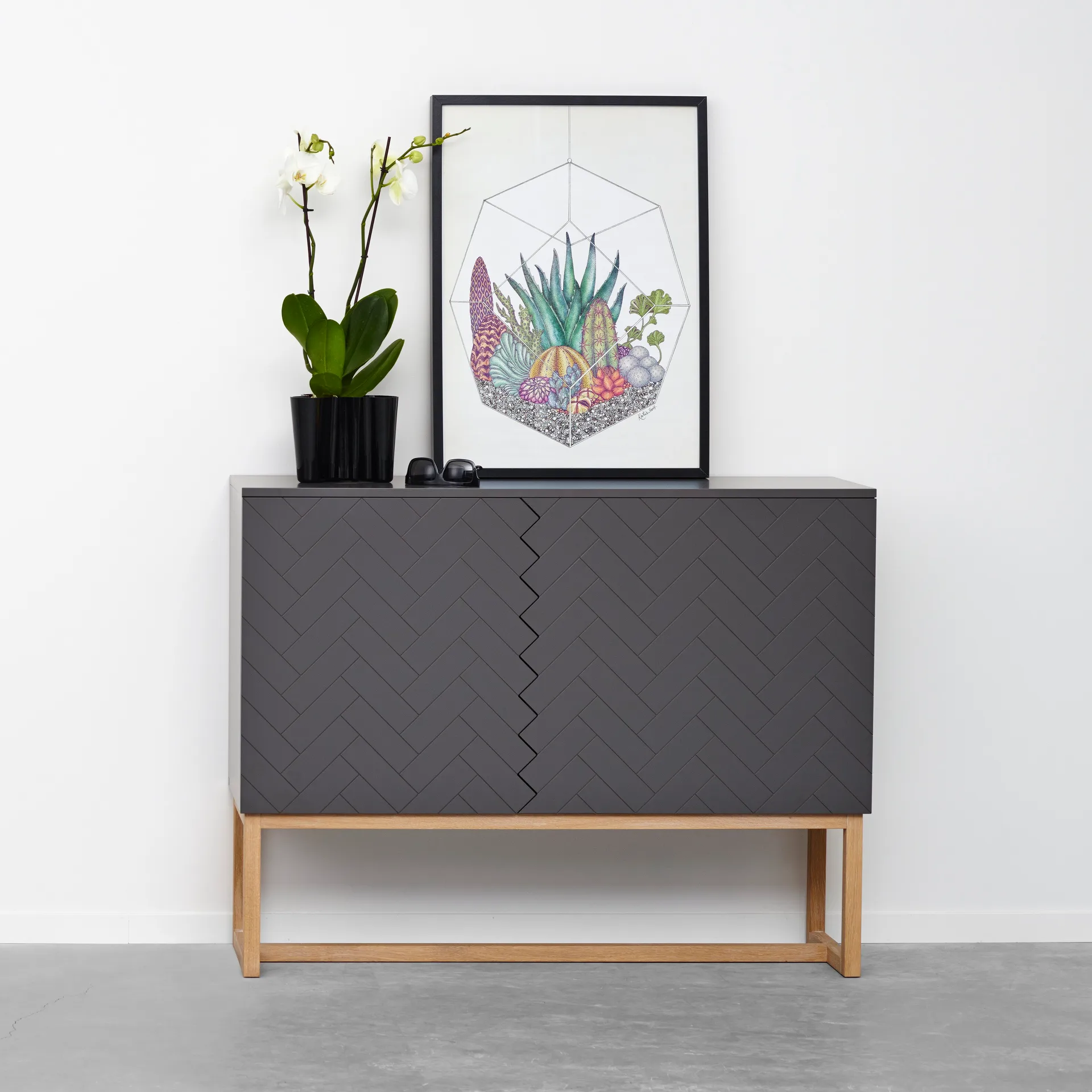 Story kaappi, harmaa-vitlaserade Jalat tammea A2