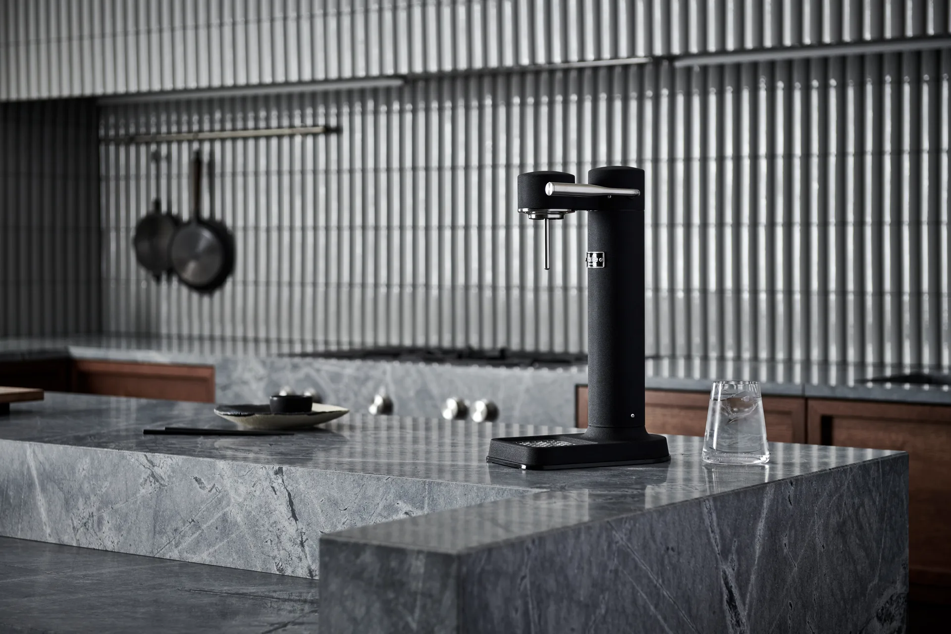 Carbonator 3 Hiilihapotuslaite, Mattamusta Aarke