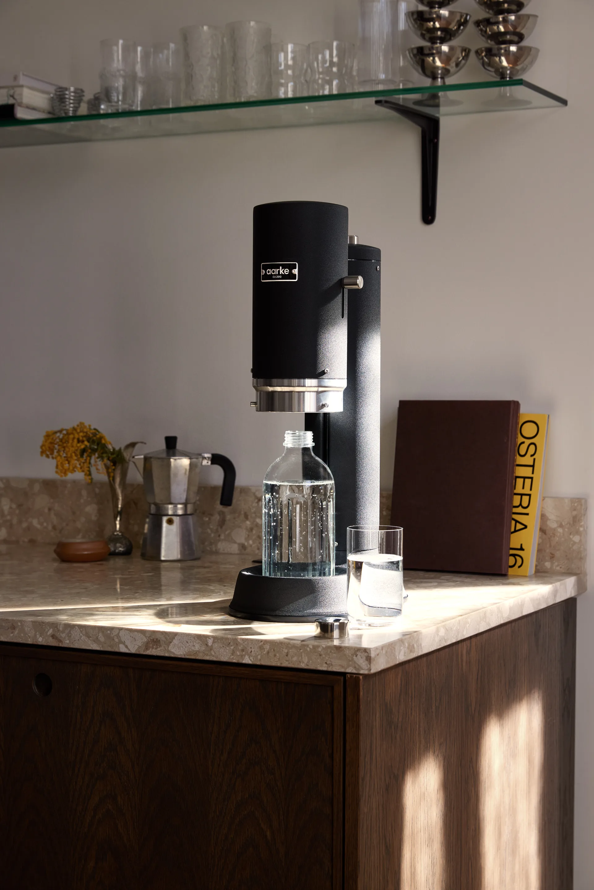 Carbonator Pro Hiilihapotuslaite, Mattamusta Aarke