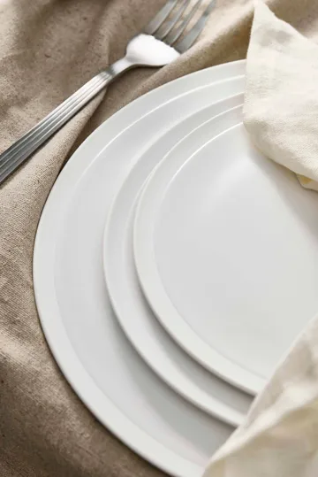Raw lautanen Ø20 cm - Pure Porcelain - Aida