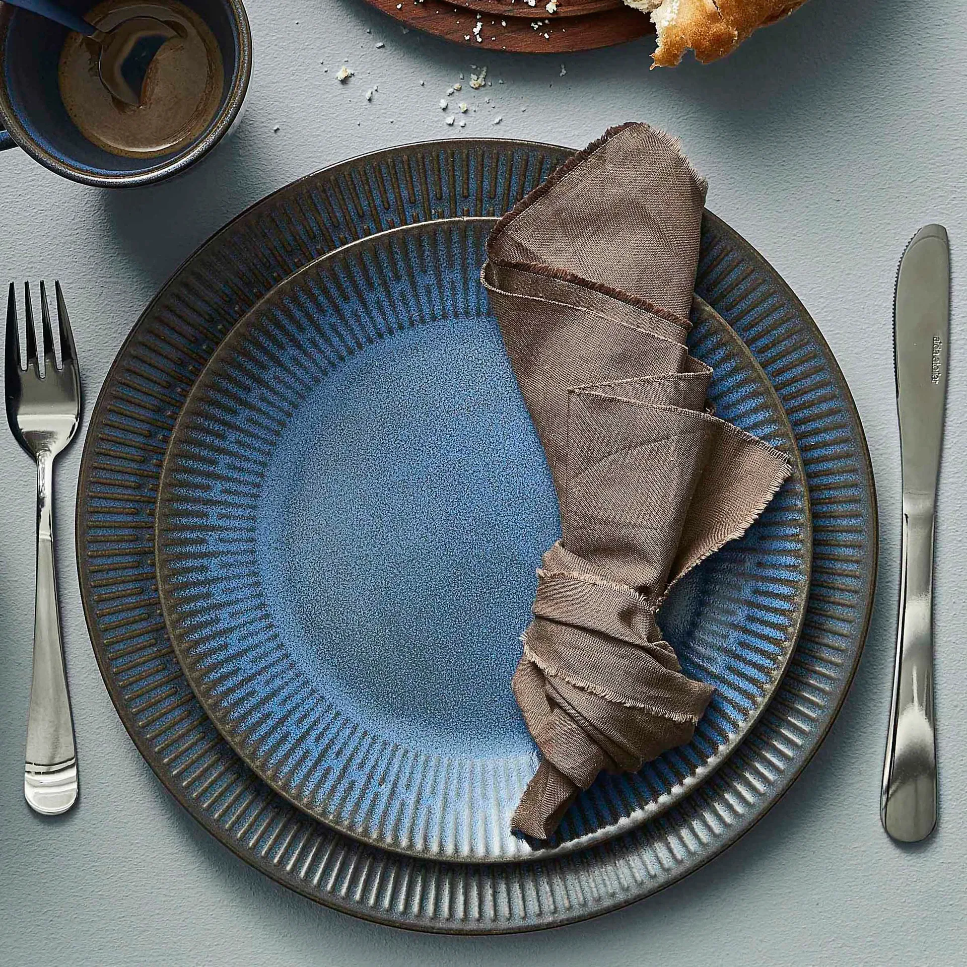 Relief lautanen 22 cm, Sininen Aida