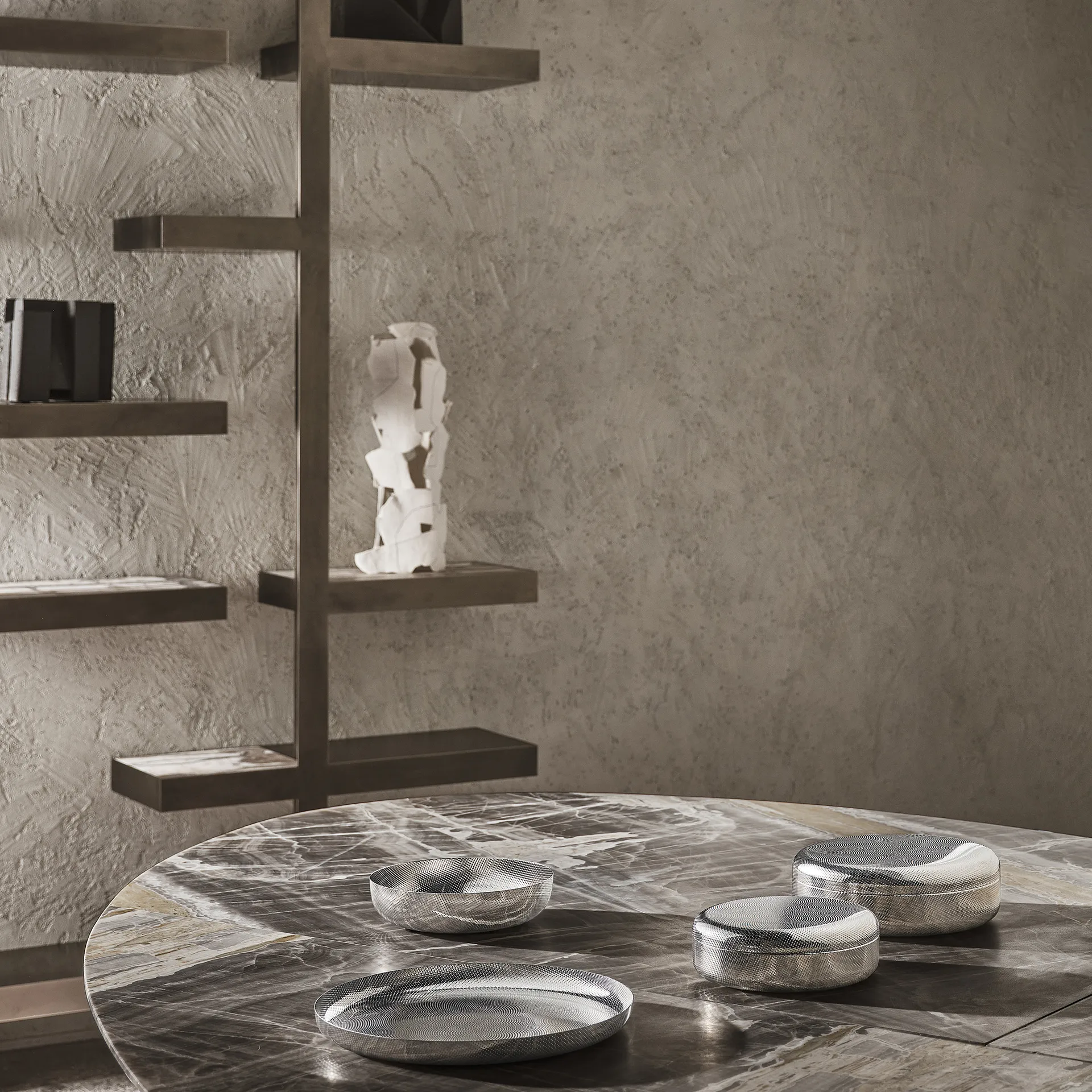 Extra ordinary texture -tarjotin, Ø 35 cm Alessi