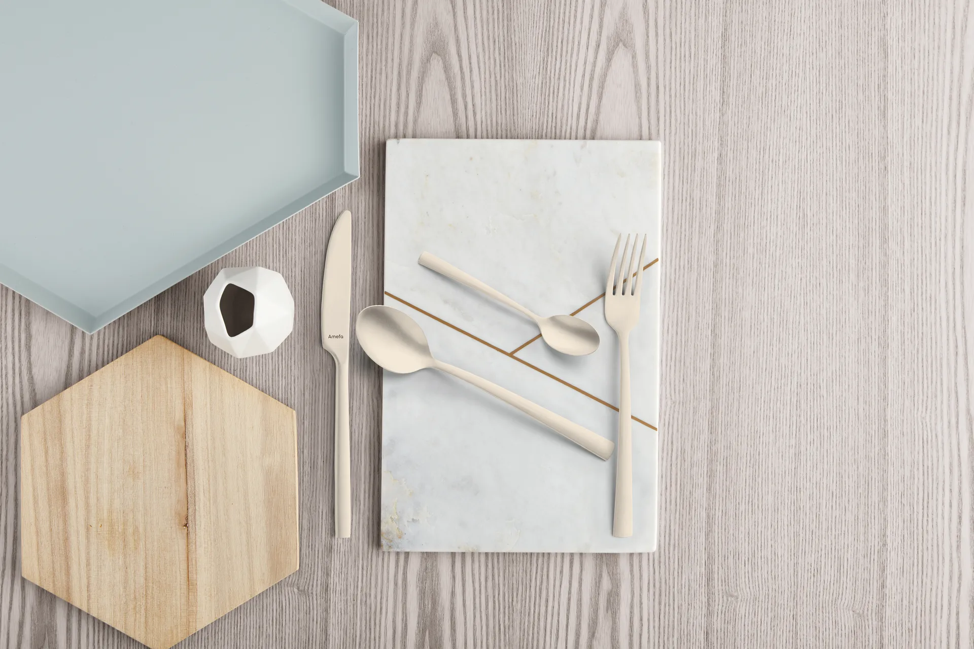 Manille Vintage aterinsetti 16 osaa, Champagne Amefa