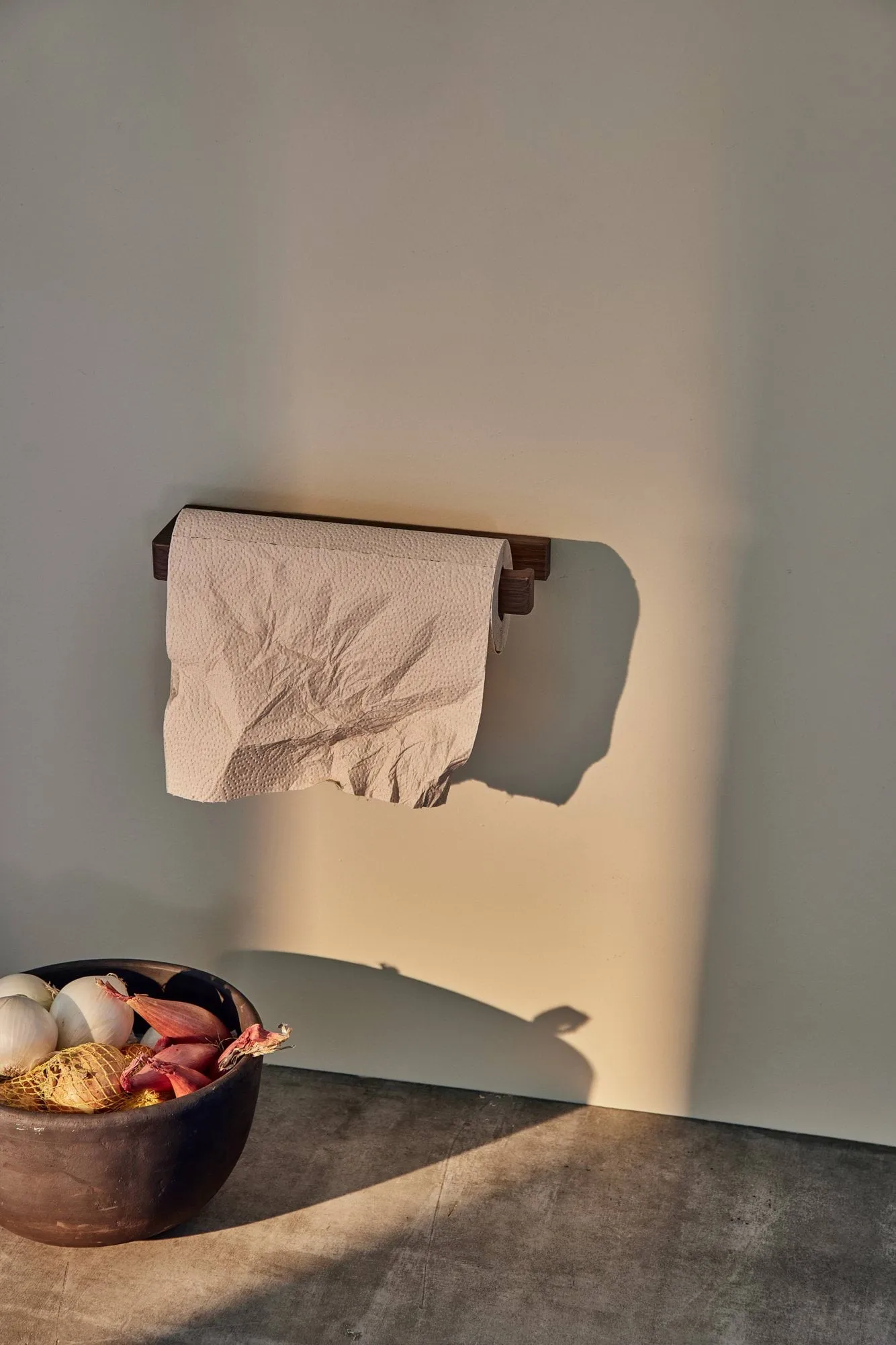 Andersen talouspaperiteline 2, Lakatusta saarnesta Andersen Furniture