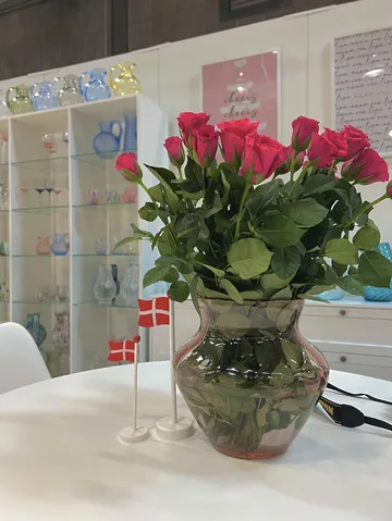 Daalia maljakko - Indigo - Anna Von Lipa