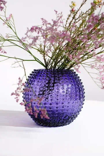 Hobnail Globe maljakko 24 cm - Indigo - Anna Von Lipa