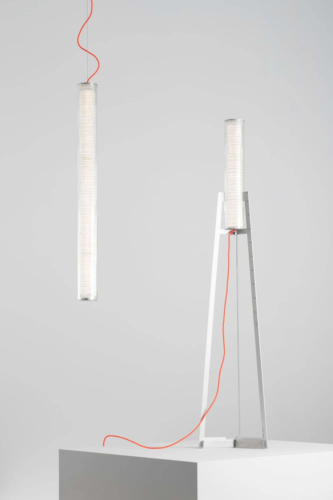 Criosfera-riippuvalaisin, sovelluksella ohjattava, Vertikaali Artemide