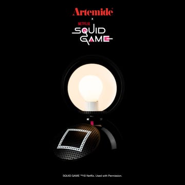Eclisse x Squid Game pöytävalaisin Special Edition - Guard black - Artemide