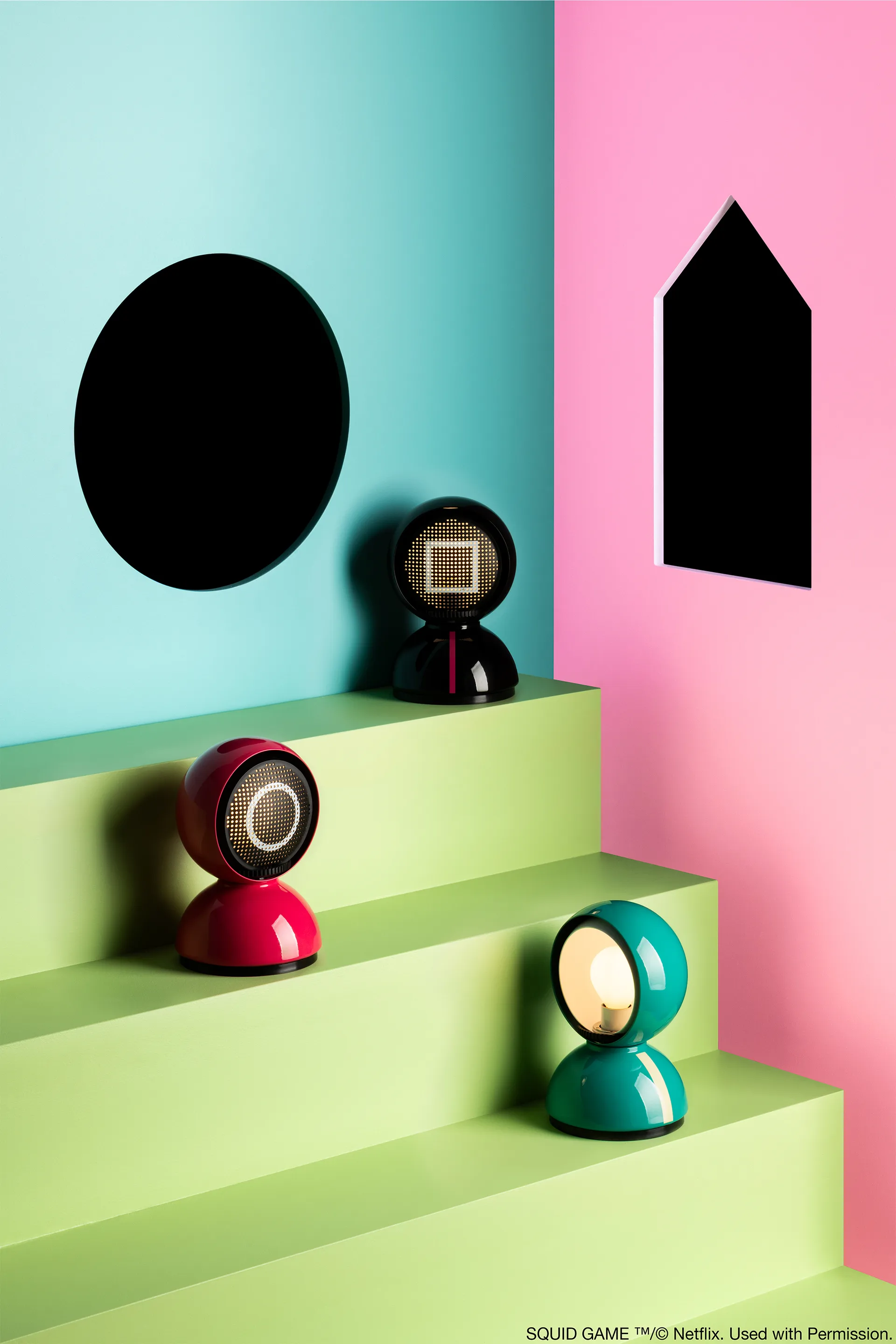 Eclisse x Squid Game pöytävalaisin Special Edition, Guard pink Artemide