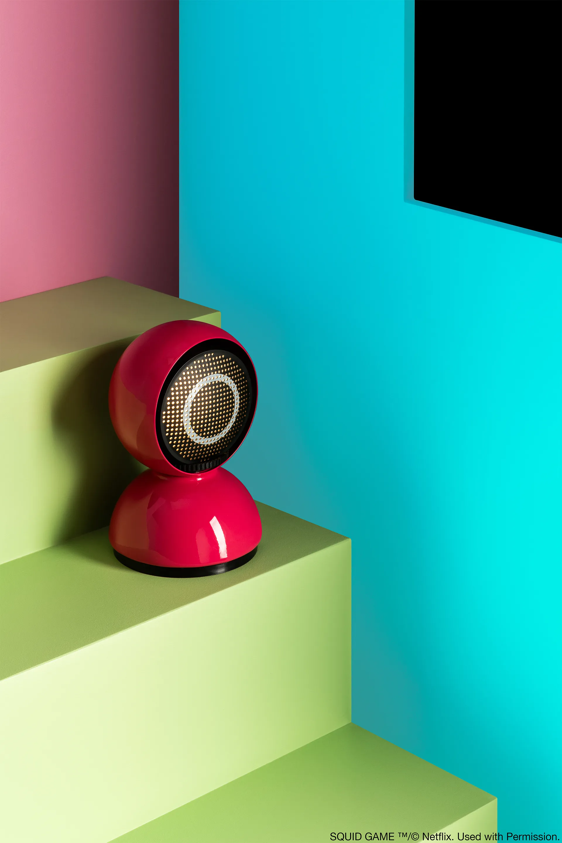 Eclisse x Squid Game pöytävalaisin Special Edition, Guard pink Artemide