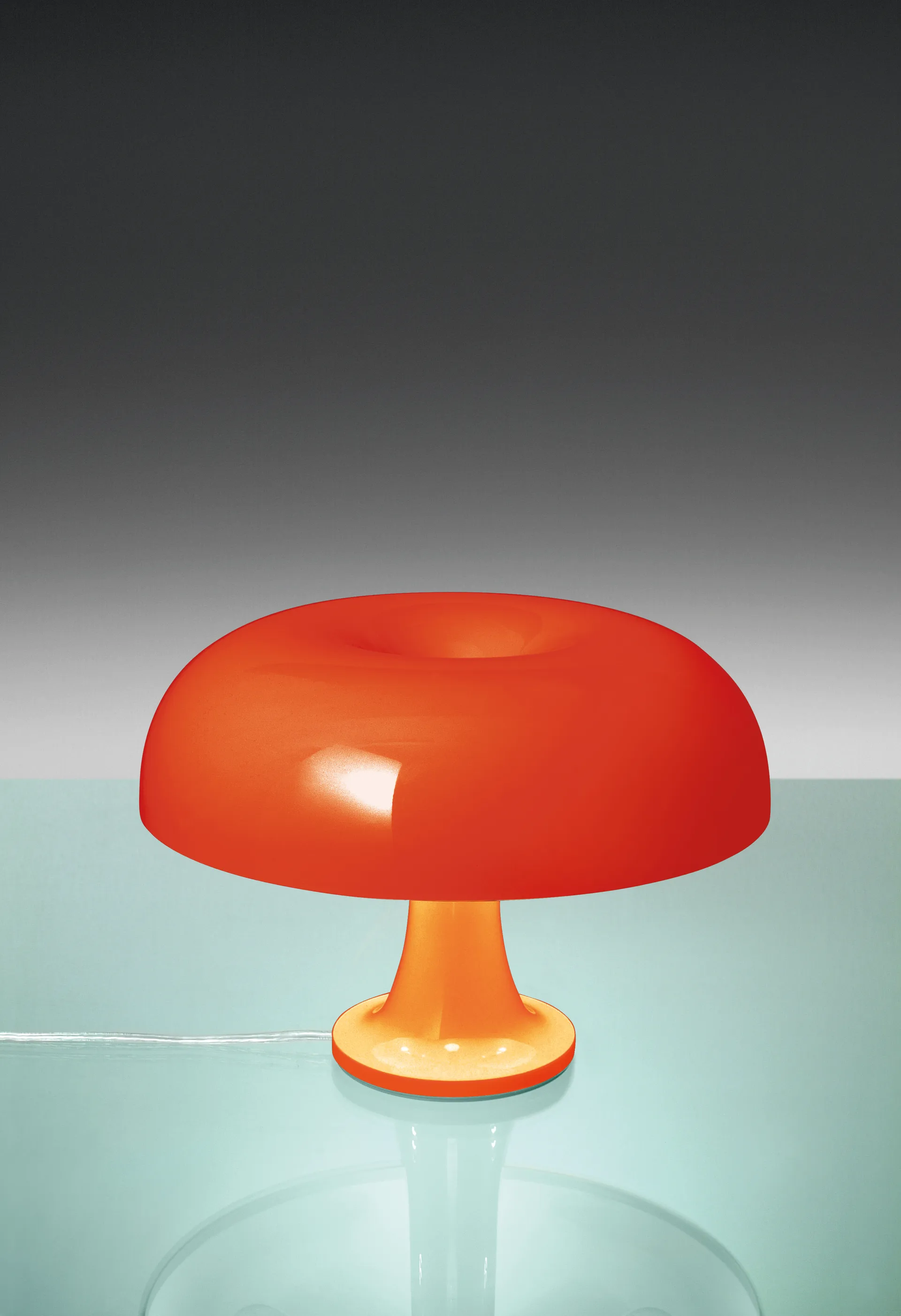 Nessino pöytälamppu, appelsiini Artemide