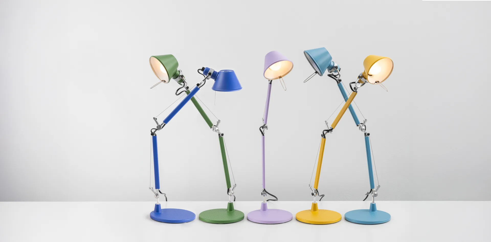 Tolomeo micro pöytävalaisin, Vihreä Artemide