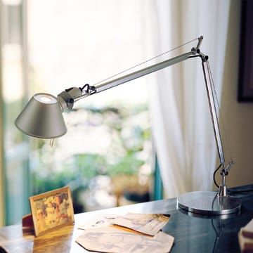 Tolomeo mini pöytävalaisin - musta - Artemide