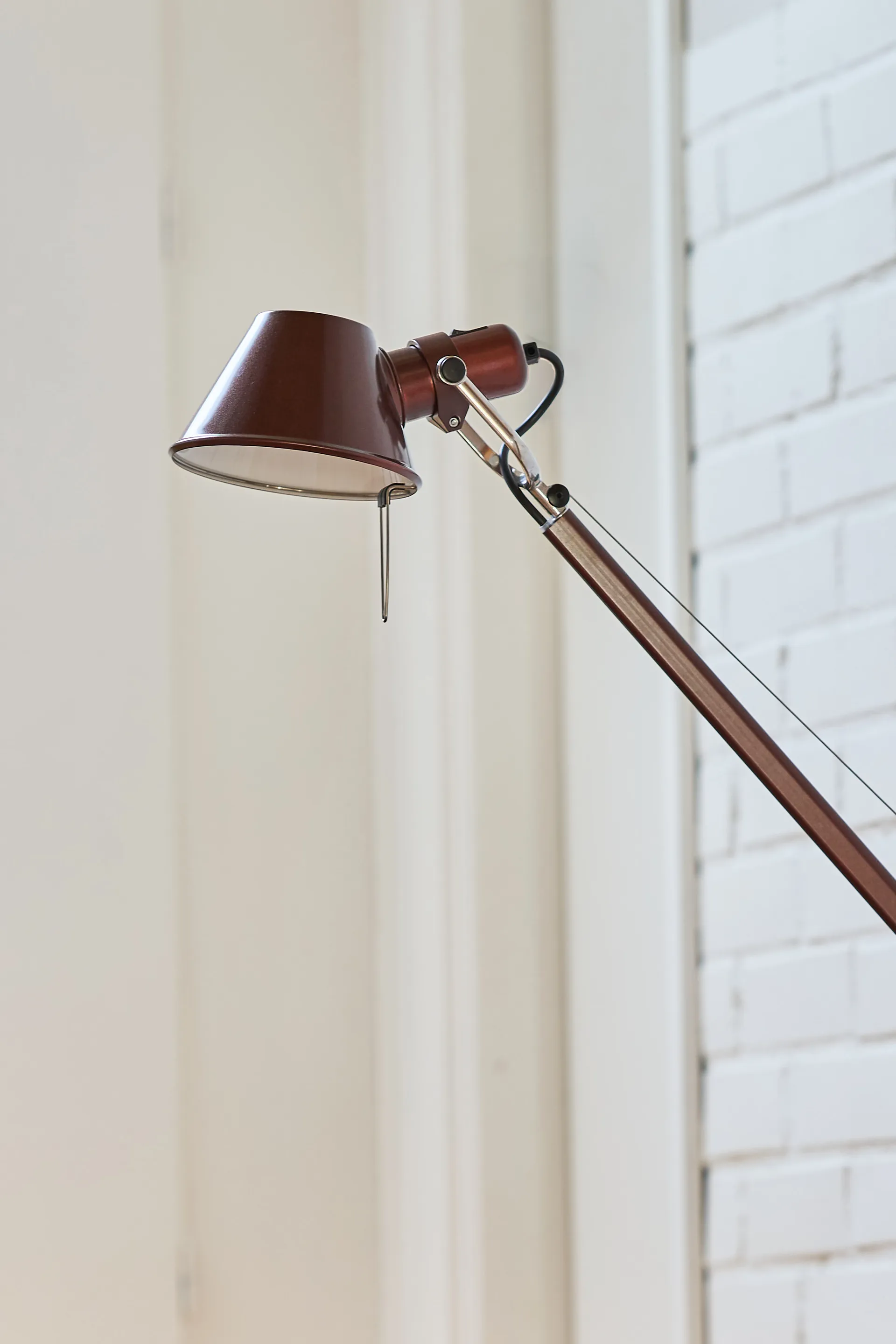 Tolomeo Reading lattiavalaisin E27 special edition - Brown metallic, Lampunjalka Artemide