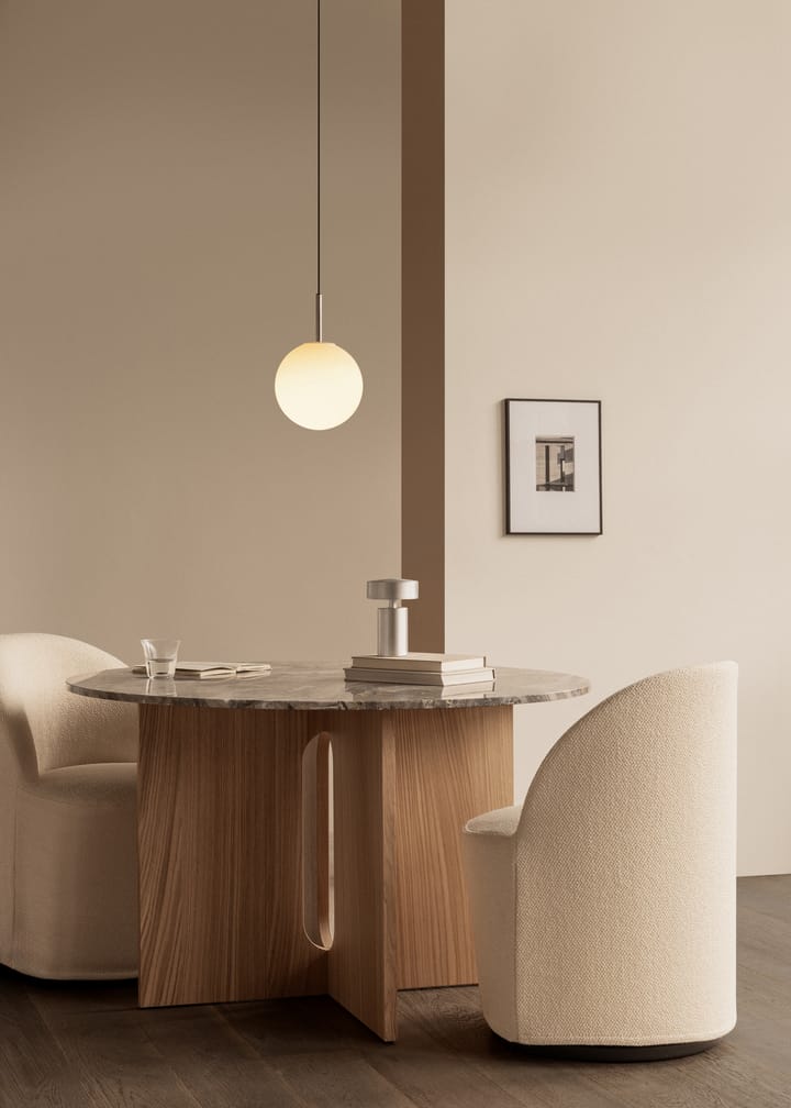 Androgyne ruokapöytä, Grey galaxy-käsittelemätön tammi Audo Copenhagen