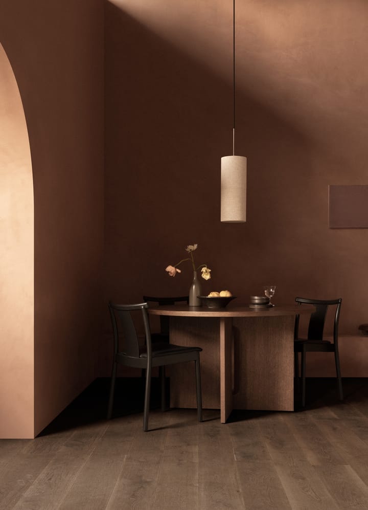 Androgyne ruokapöytä, Oak dark stained Audo Copenhagen
