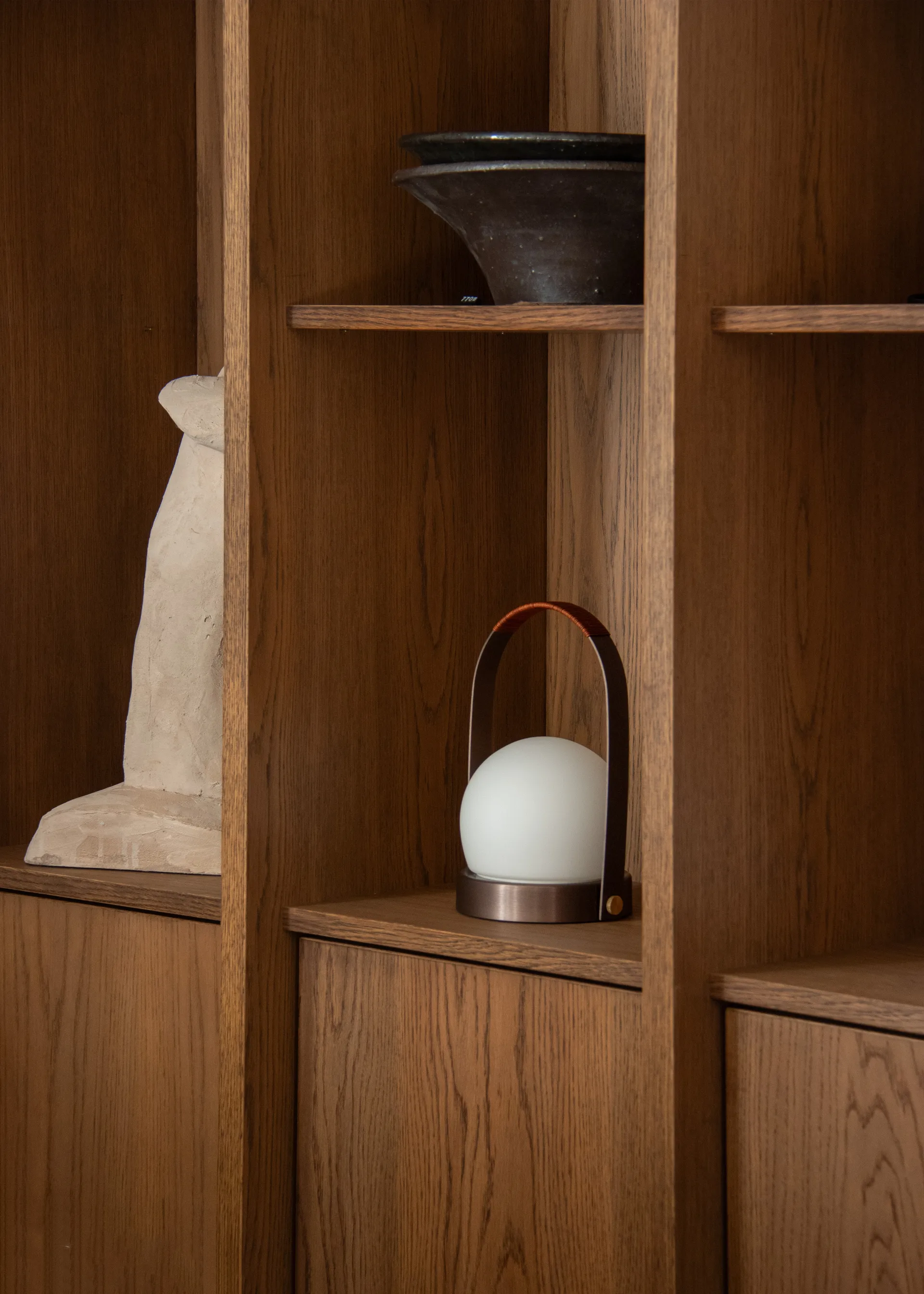 Carrie kannettava pöytävalaisin, Harjattu alumiini Audo Copenhagen