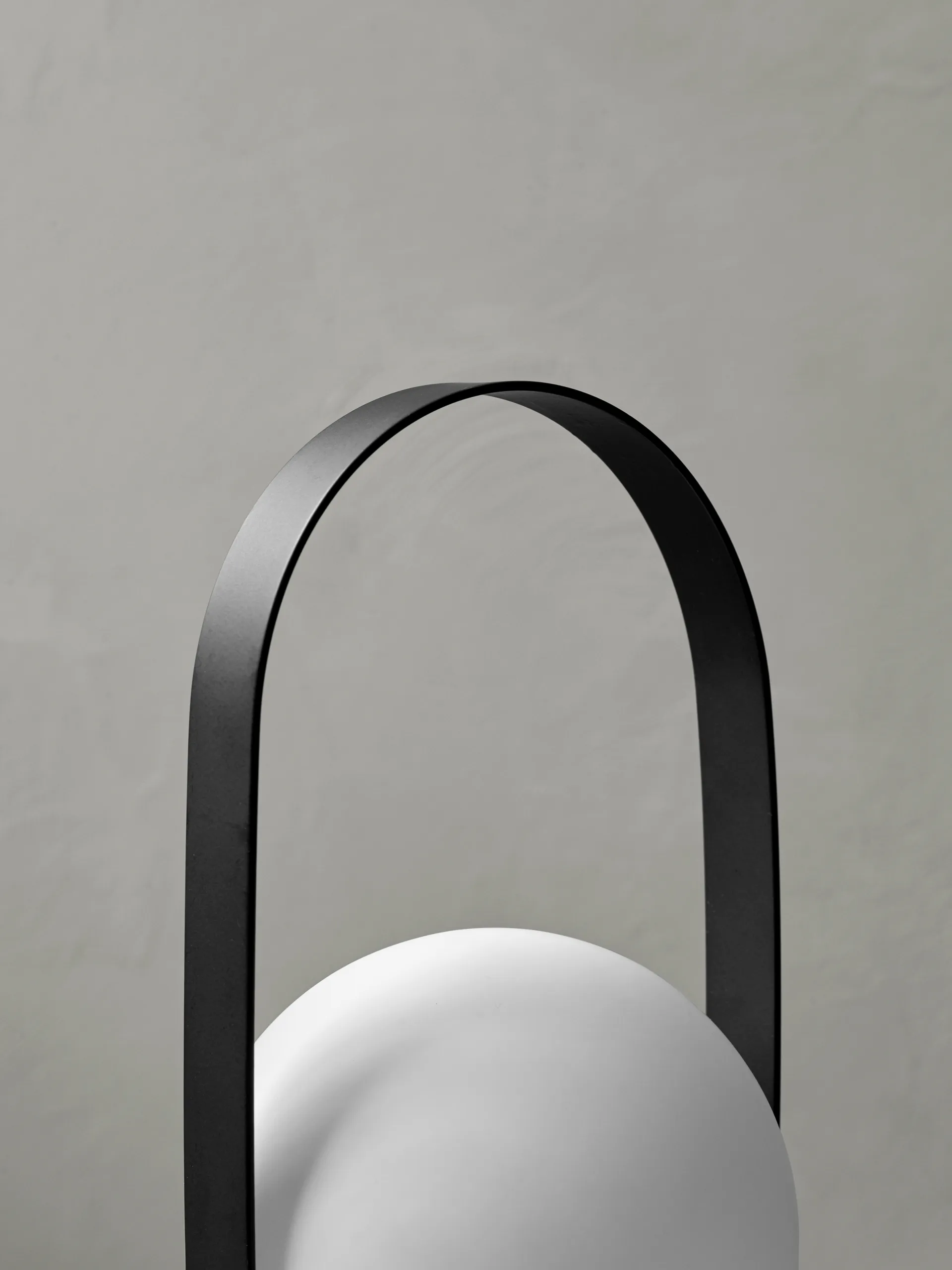 Carrie valaisin, Black Audo Copenhagen