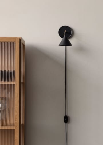 Cast Sconce seinävalaisin - Musta - Audo Copenhagen