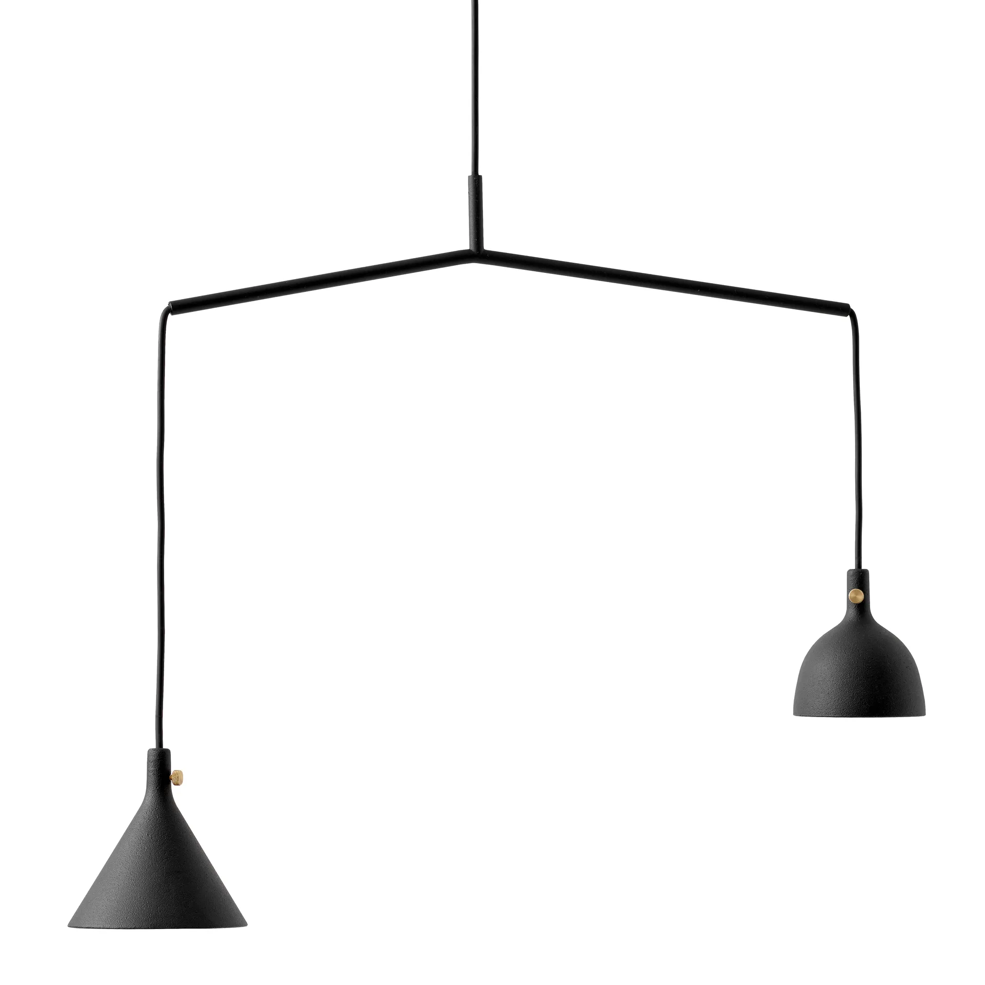 Cast shape 4 -riippuvalaisin, Musta Audo Copenhagen