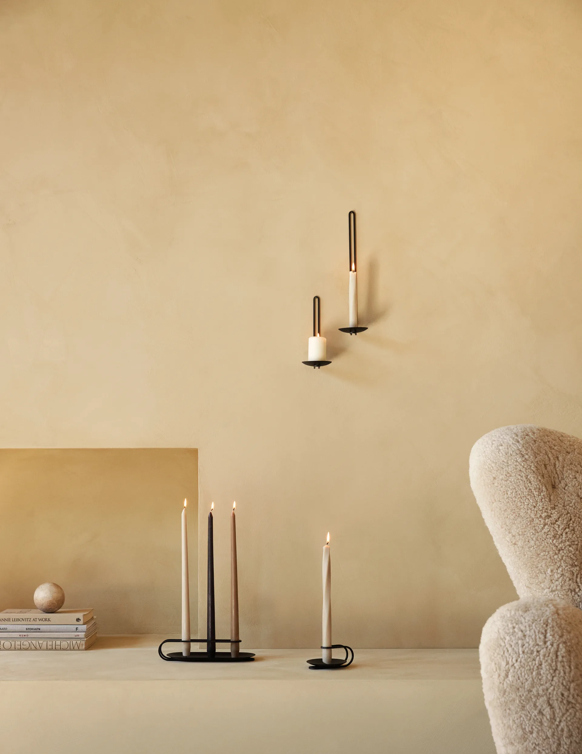 Clip tuikkukuppi seinä 20 cm, Musta Audo Copenhagen