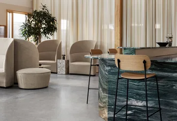 Co Bar Chair baarituoli - Tummaksi petsattu tammi-kromattu teräs, 65 cm - Audo Copenhagen