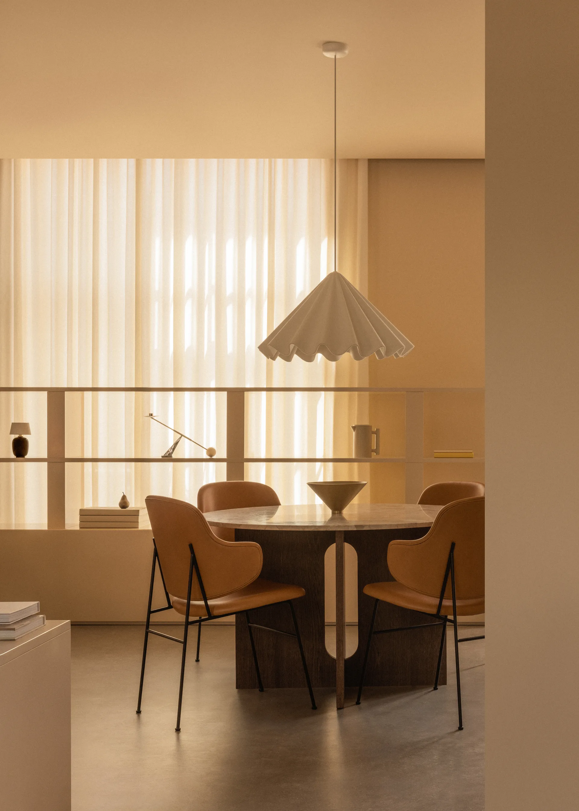 Dancing riippuvalaisin Ø65 cm, Off white Audo Copenhagen