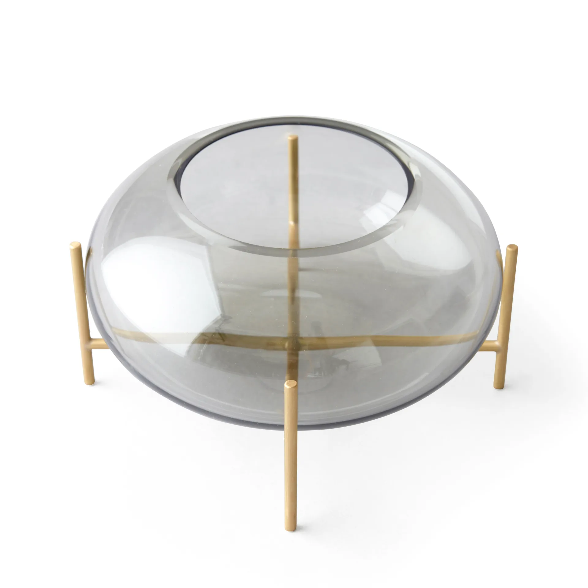 Échasse kynttilälyhty, harjattua messinkiä, Smoke Audo Copenhagen