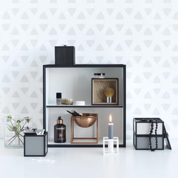 Frame 10 box kannella - mustapetsattu saarni - Audo Copenhagen